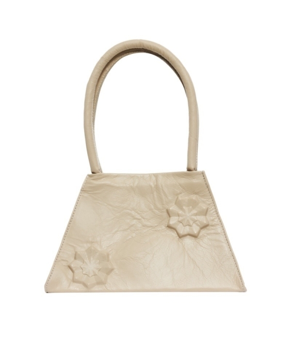 Что надеть гостям на свадьбу зимой?