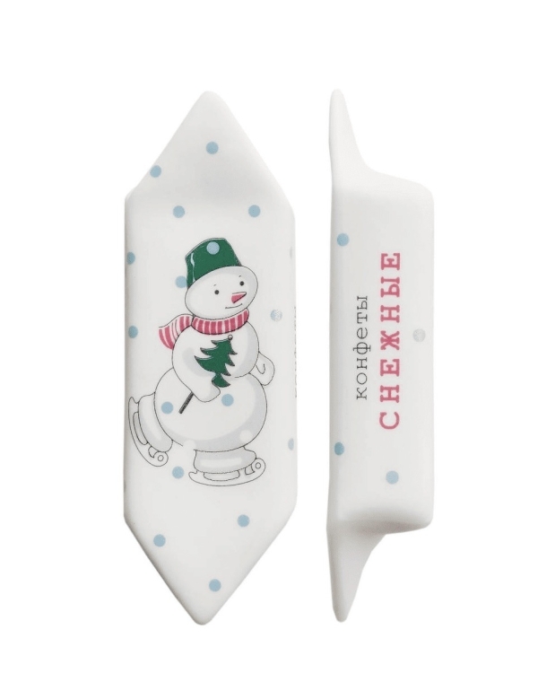 Как украсить елку на Новый год 2025?