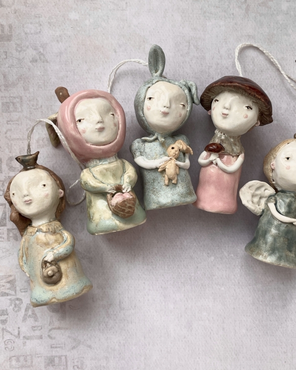 Как украсить елку на Новый год 2025?