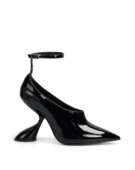 Что надеть гостям на свадьбу зимой?