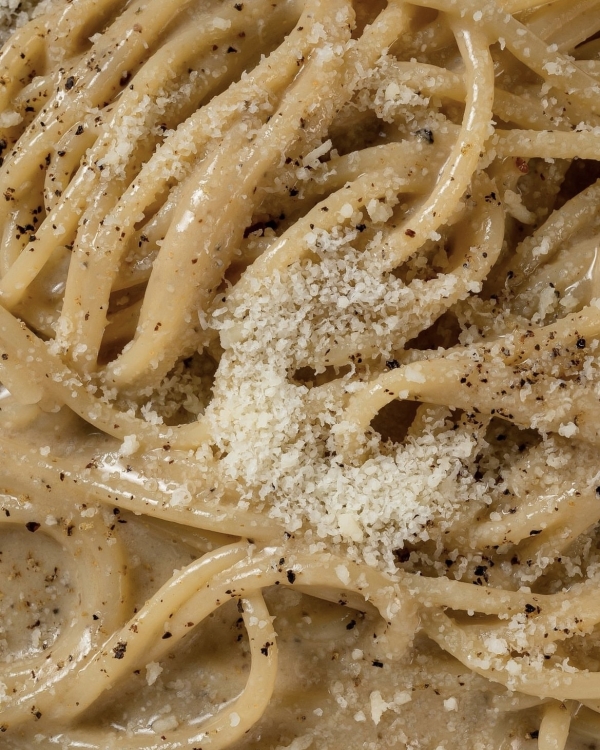 Куда не стыдно привести гостей из Италии.