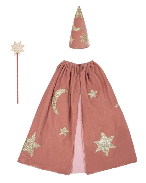 Детский новый год 2025: какую одежду выбрать?