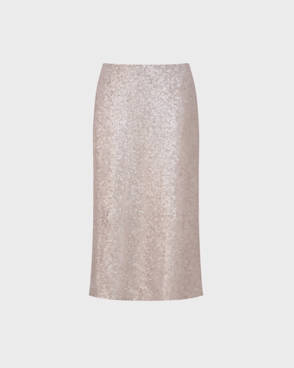 Что надеть гостям на свадьбу зимой?