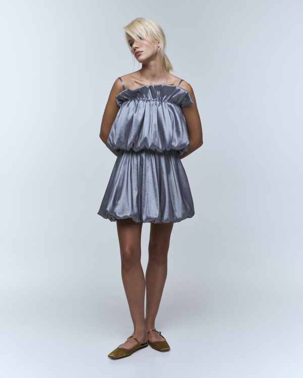 Далеко ходить не надо! Выбираем нарядные образы