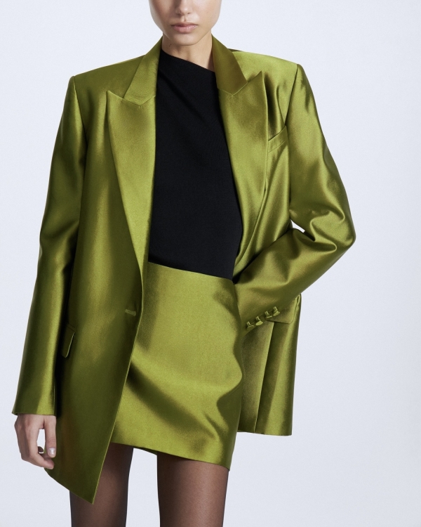 Что надеть гостям на свадьбу зимой?