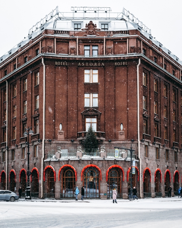 Как дома, только лучше: новогодние программы в