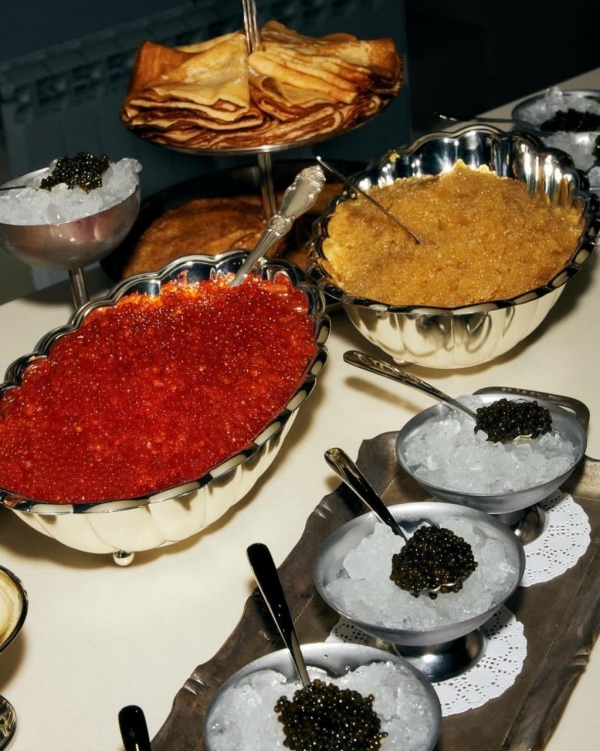 Закрытый гастроном «Елисеевский» открыл свои двери —