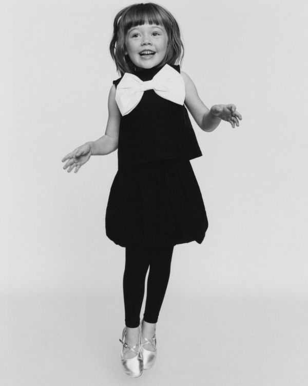 Детский новый год 2025: какую одежду выбрать?