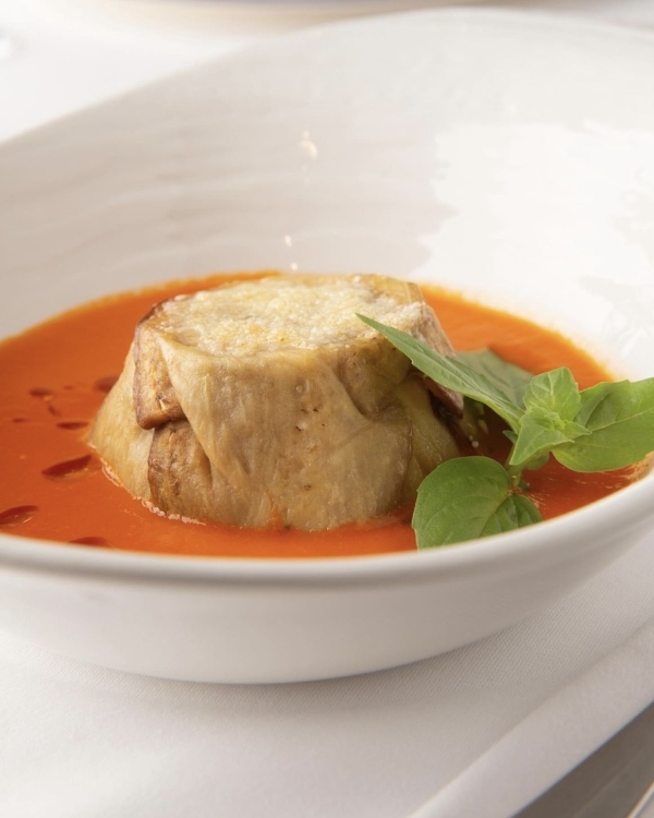 Куда не стыдно привести гостей из Италии.