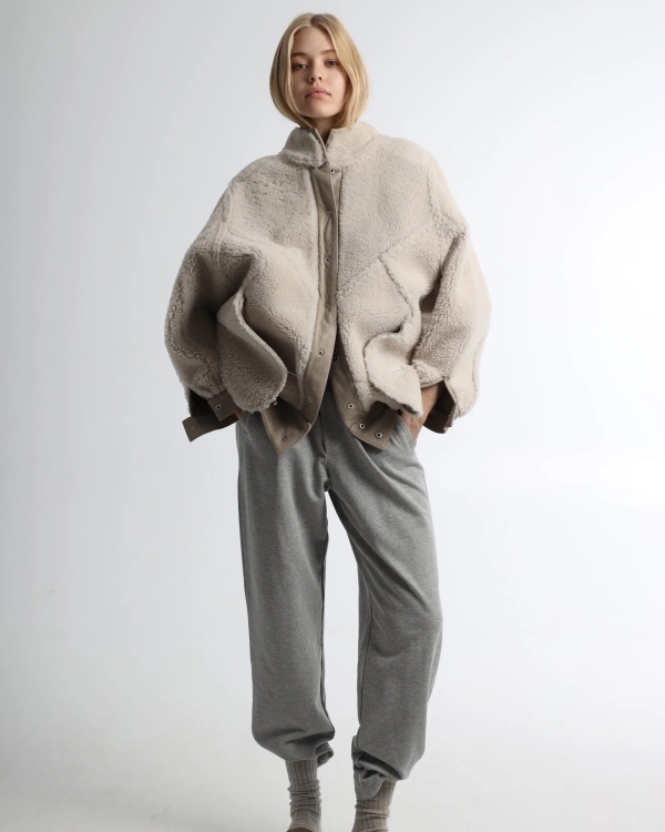 Как носить дубленки этой зимой?