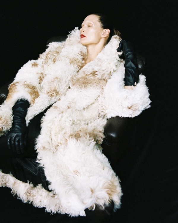 Как носить дубленки этой зимой?