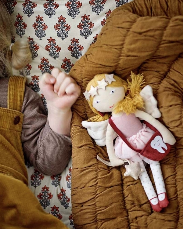 Что подарить детям на Новый год 2025?