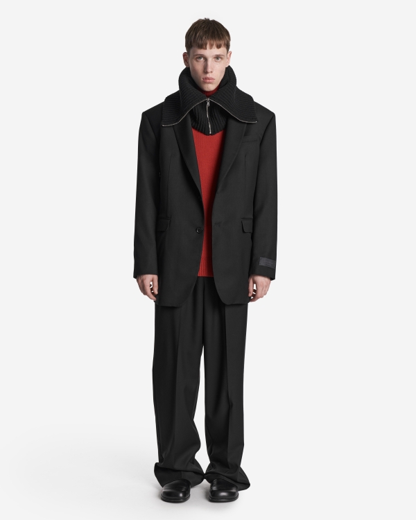 Где купить готовый мужской костюм: лучшие магазины