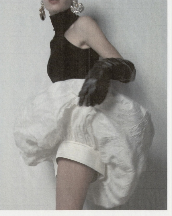 Далеко ходить не надо! Выбираем нарядные образы