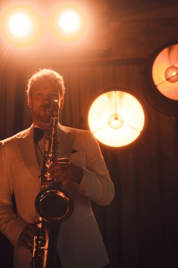 История одной свадьбы: 20 лет любви, четверо