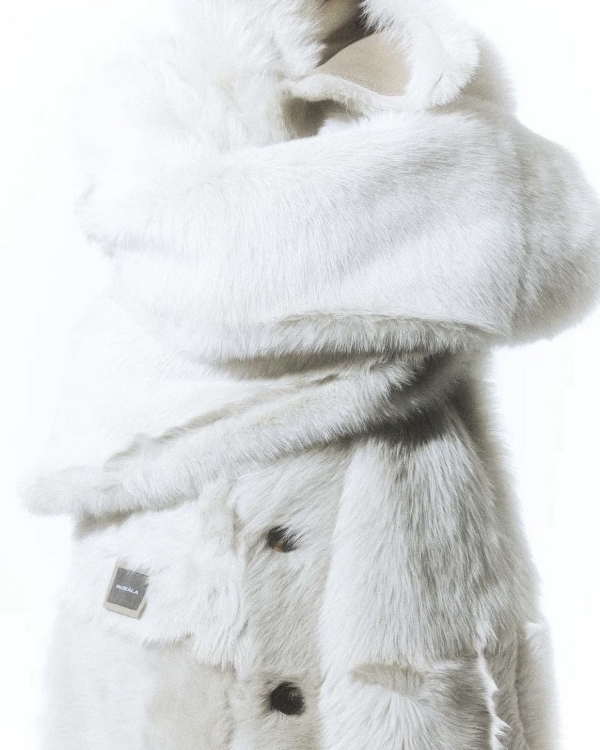 Как носить дубленки этой зимой?