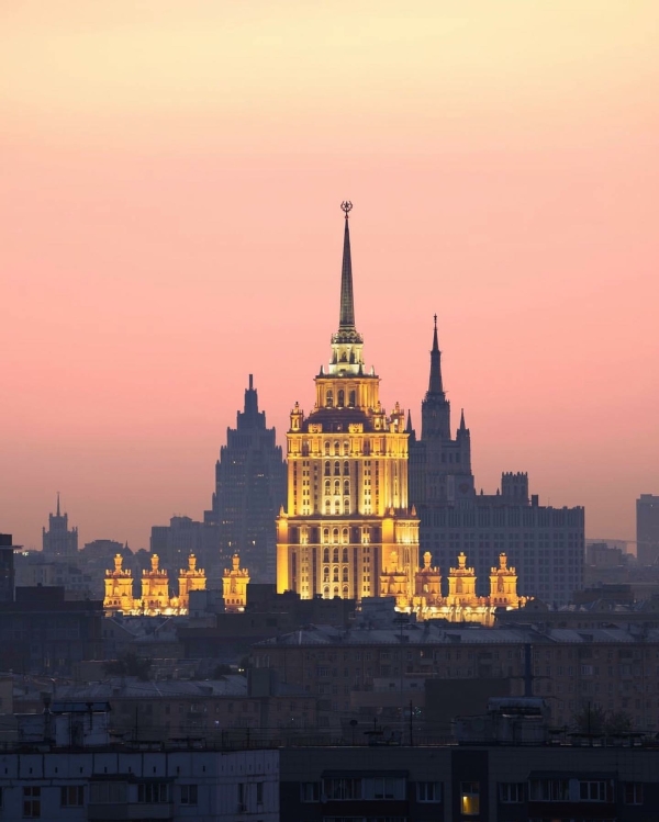 Как дома, только лучше: новогодние программы в