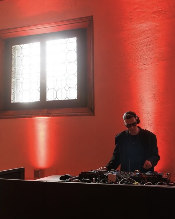 Лучшие диджеи Москвы