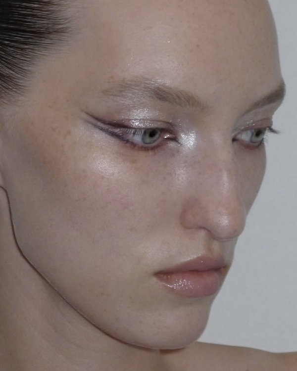 Макияж на Новый год — 2026, который