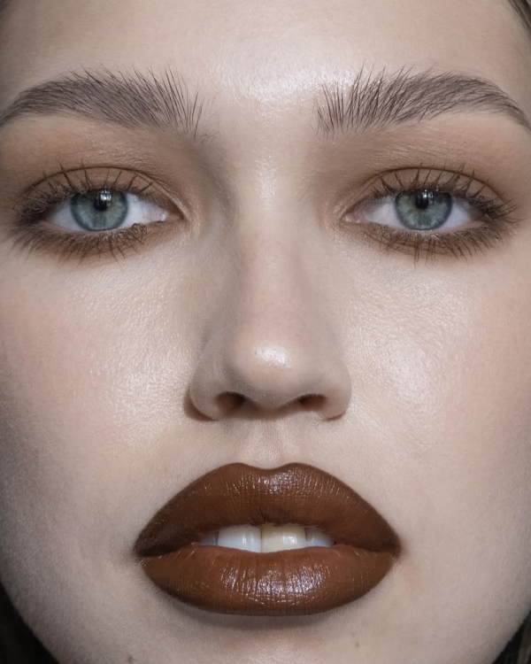 Макияж на Новый год — 2026, который