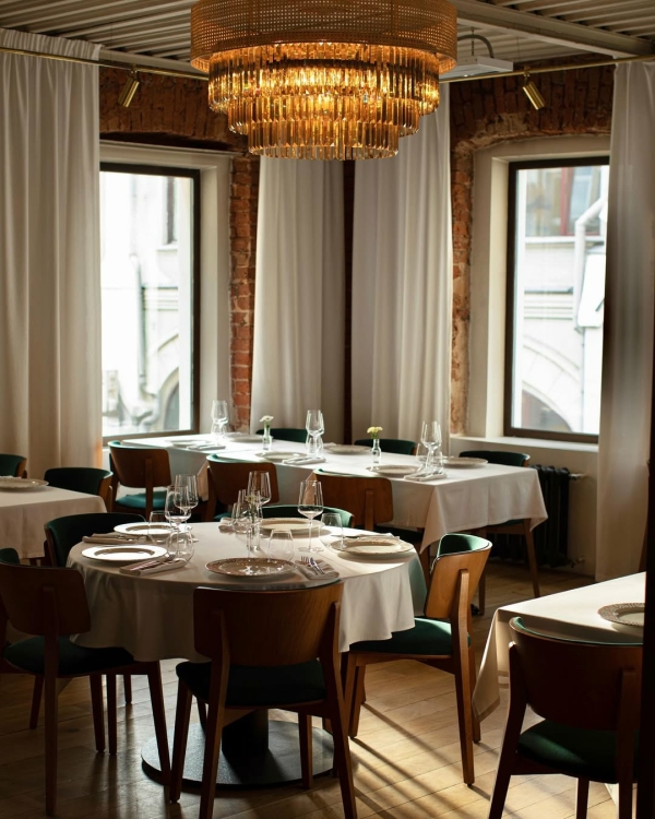 20 ресторанов Москвы, которые впечатлят на первом