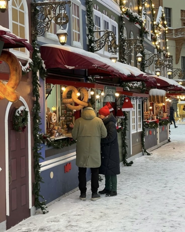 Праздник к нам приходит: новогодние ярмарки в