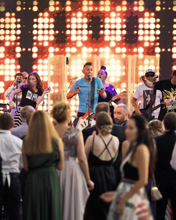 Звезда на вашей свадьбе. Royal Wedding о