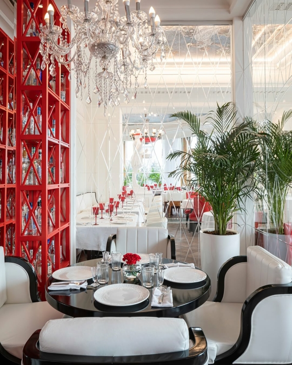 Рестораны Москвы для встречи Нового года 2026