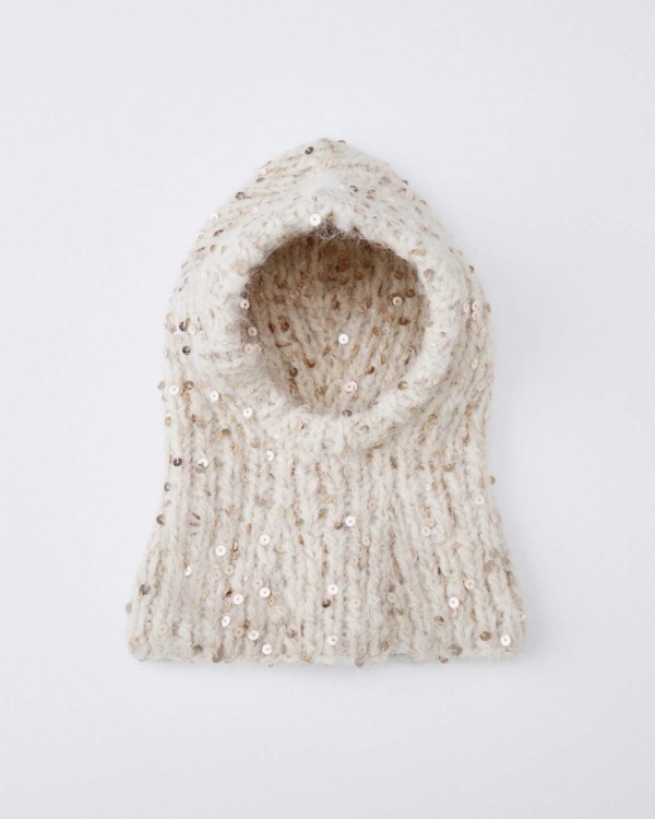 Шапки, капоры, повязки и другие головные уборы,