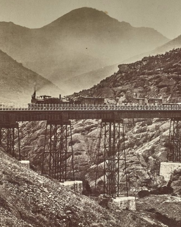 Показ фильма «Умри, моя любовь» и другие