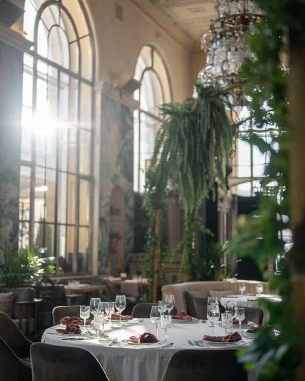 20 ресторанов Москвы, которые впечатлят на первом