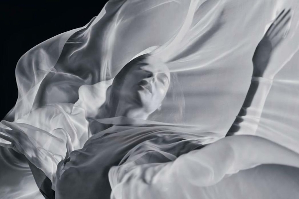 Восхищаемся Ириной Шейк в календаре Pirelli 2026