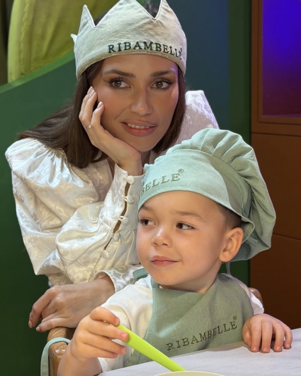 С Днем матери! Вдохновляемся звездными героинями