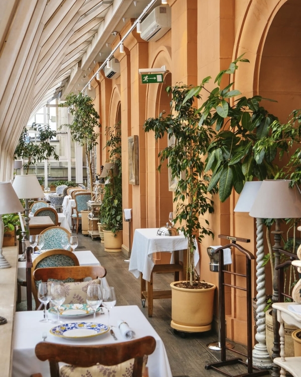 20 ресторанов Москвы, которые впечатлят на первом