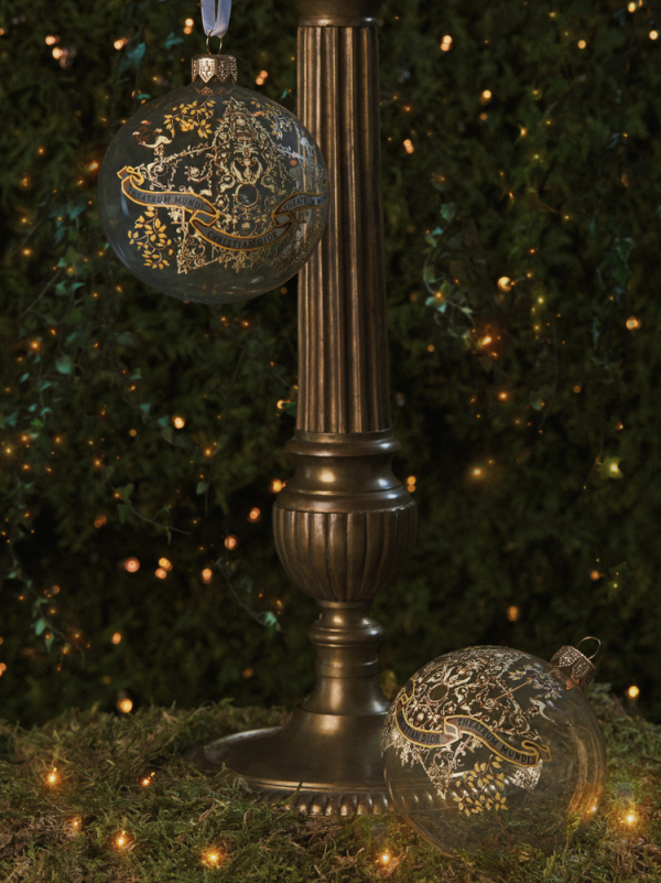 Ловим новогоднее настроение с новым кампейном Dior