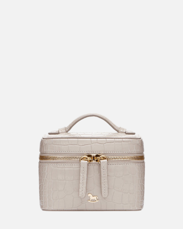 На коне: стильные аксессуары с символом 2026