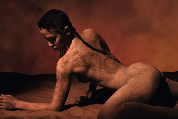 Восхищаемся Ириной Шейк в календаре Pirelli 2026