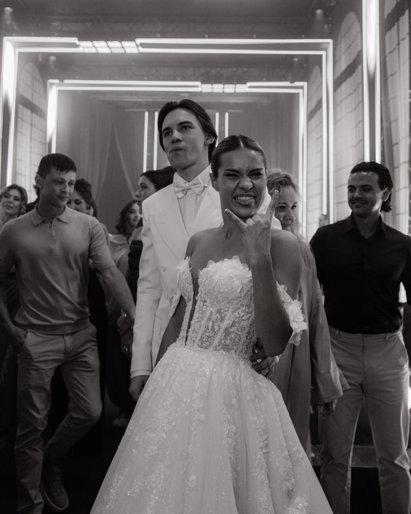 Звезда на вашей свадьбе. Royal Wedding о