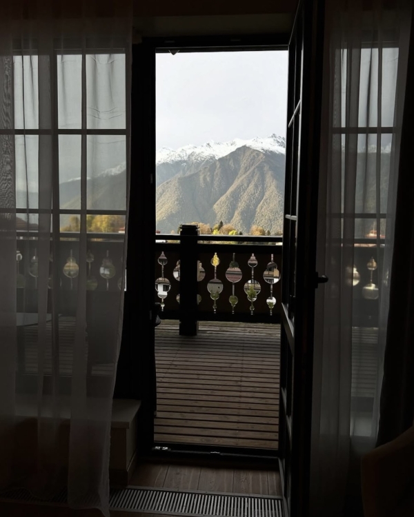 Самые красивые отели в горах для романтического