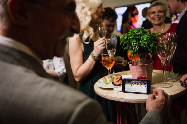 Свадьба в пространстве винного завода