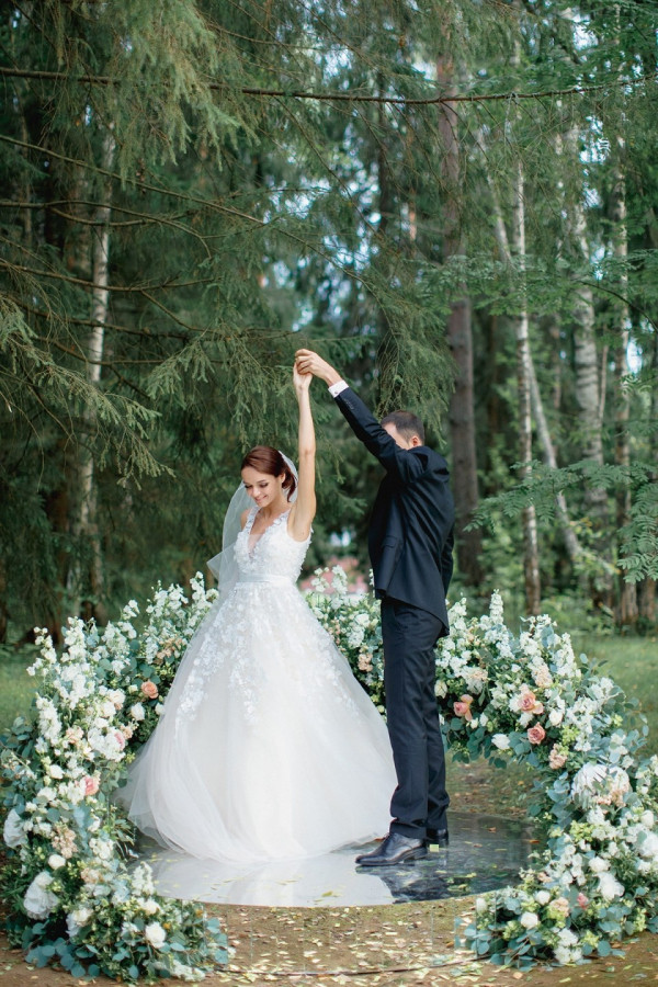 Love is in the air: свадьба Ани