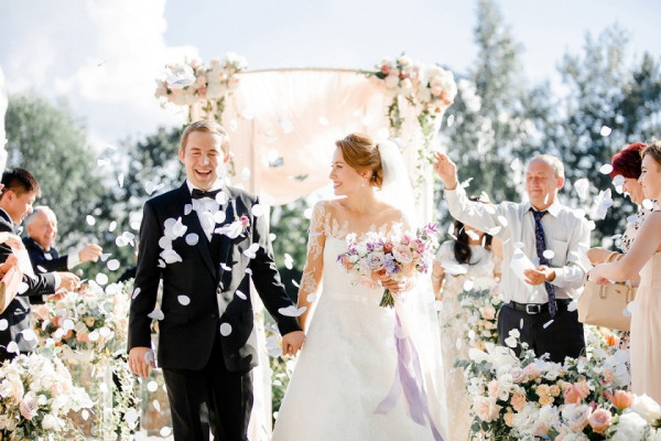 Самое нежное чувство: свадьба Насти и Леши