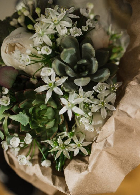 Свадьба в пространстве винного завода