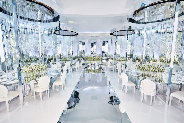 Трендсеттер в масштабном оформлении: история и работы