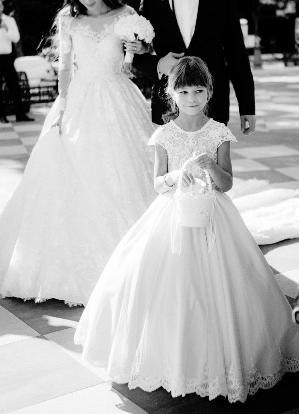 Белоснежная свадьба на берегу озера