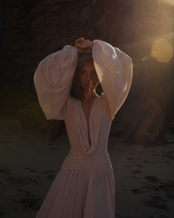 Предсвадебная съемка на берегу океана