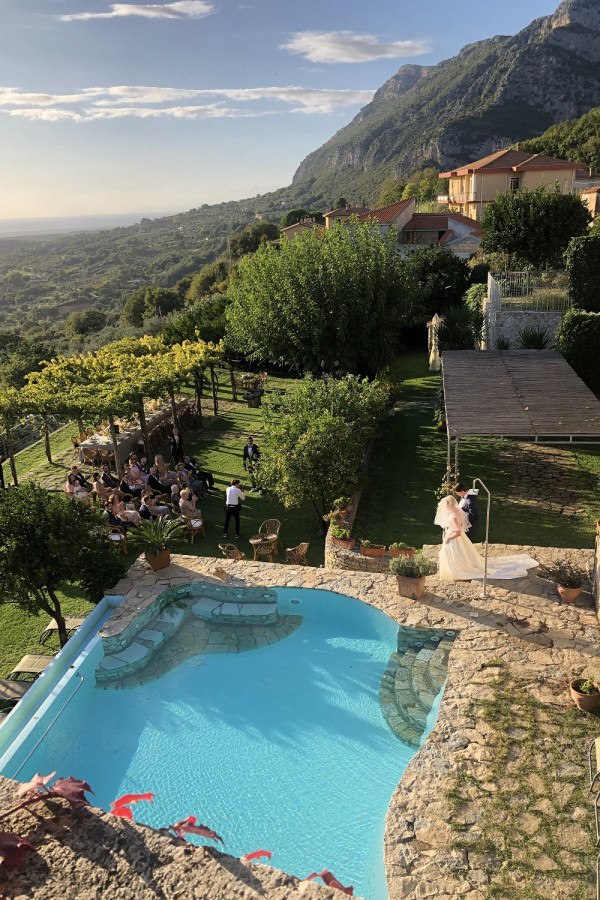 Почему сложно быть стилистом на свадьбе за