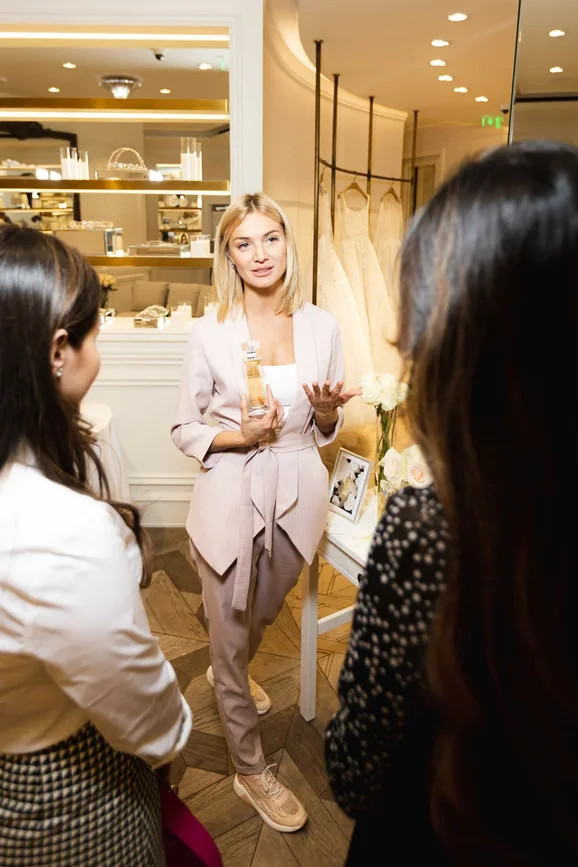 Что невесты узнали на девичнике в Wedding