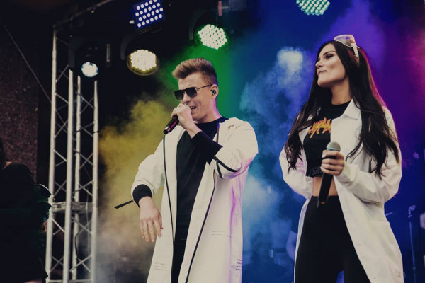 Лучшие кавер-группы: Magic People