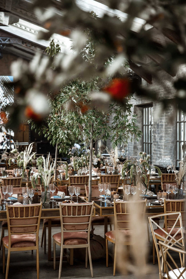 Осенняя свадьба в золотисто-пепельных оттенках